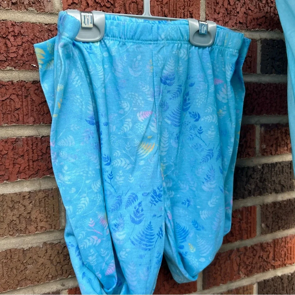 Disney Frozen 2 Elsa and Anna Shirt and Pants Girl’s Pajama Set